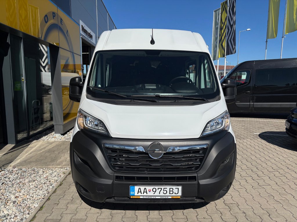 Opel Movano