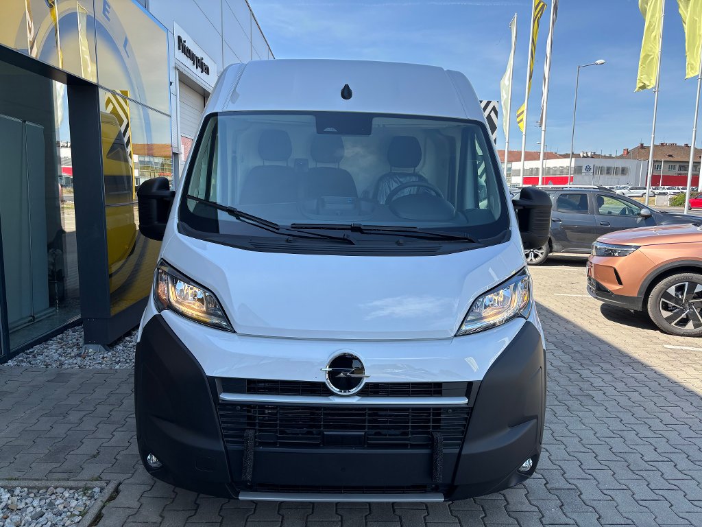 Opel Movano