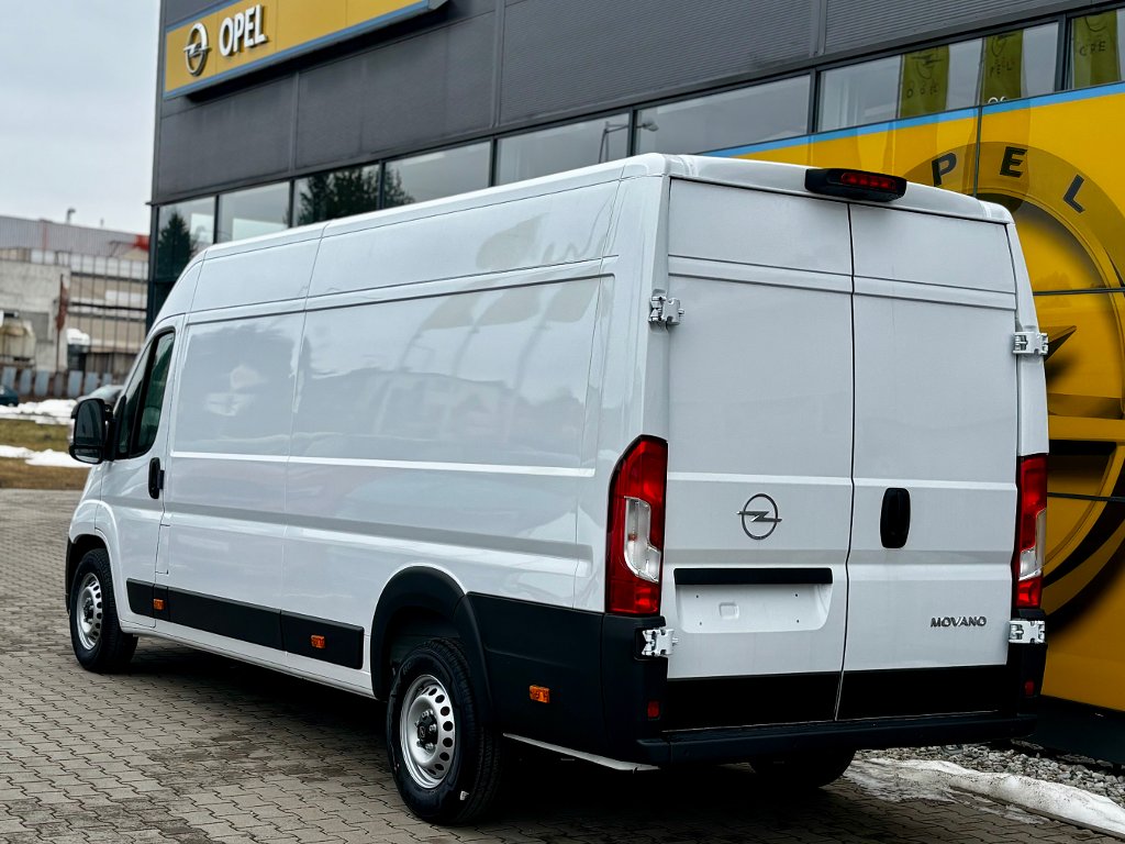 Opel Movano